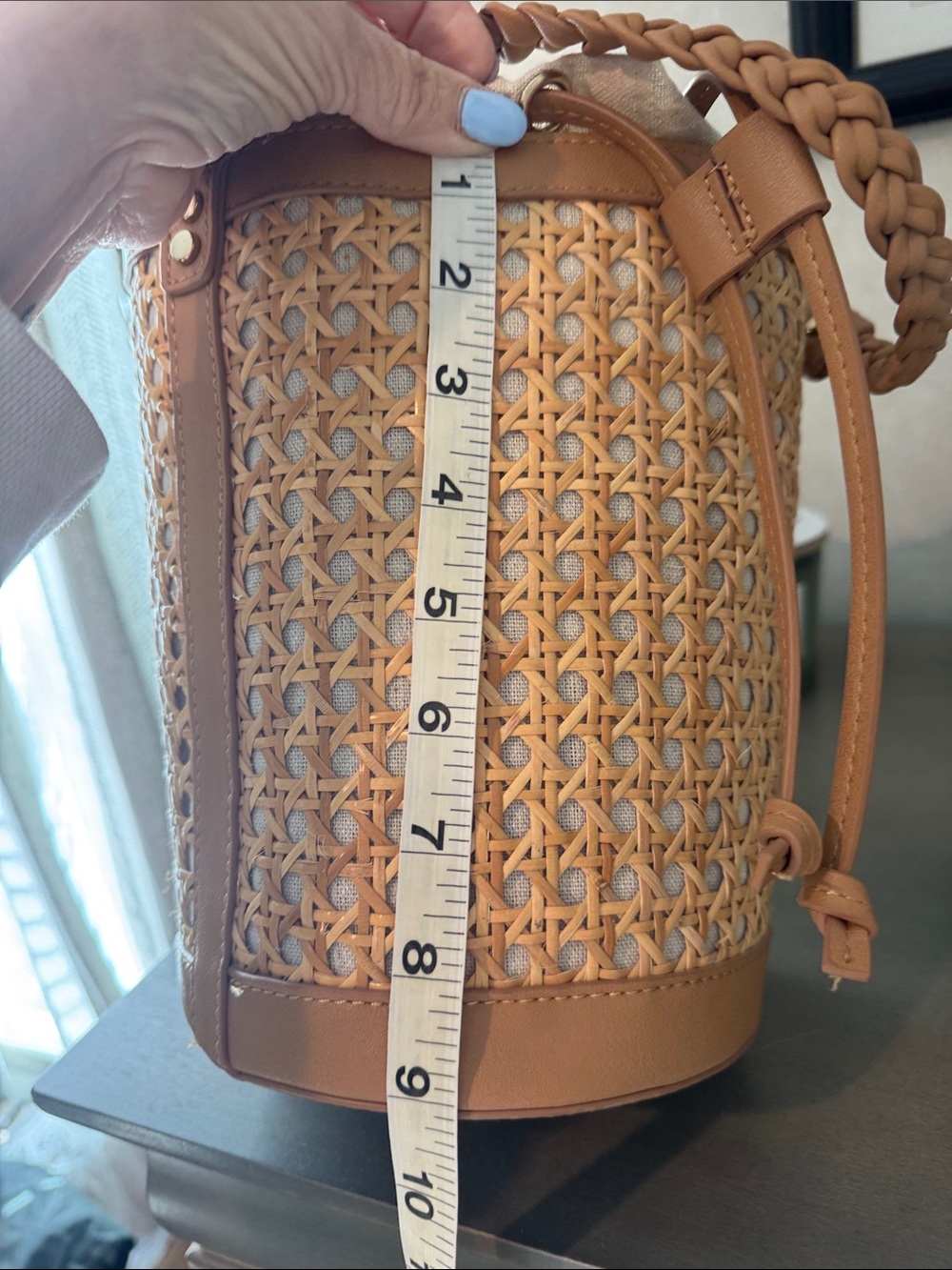 Tommy Bahama straw bucket bag - Picture 7 of 8